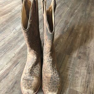Old West Cheetah Print Cowboy Boot
